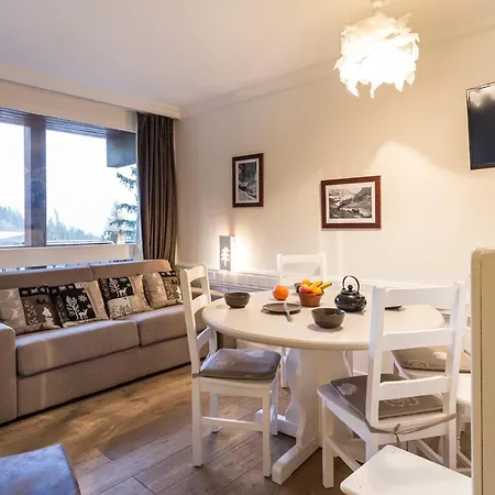 Renove, Au Calme, Avec Balcon, Wifi Gratuit, Proche Commerces, Navettes Et Pistes - Fr-1-346-363 *