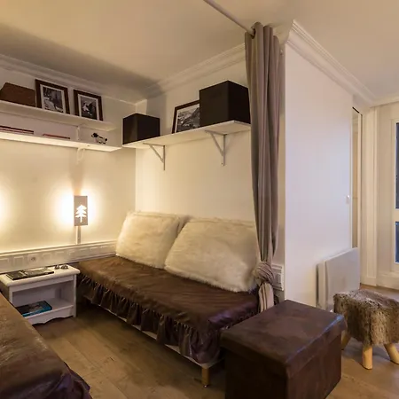 Apartment Renove, Au Calme, Avec Balcon, Wifi Gratuit, Proche Commerces, Navettes Et Pistes - Fr-1-346-363